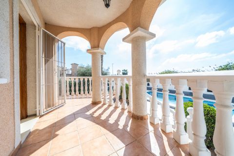 Villa i La Marina, Alicante, La Marina - € 310.000 | Ref: 6135VA - foto 10